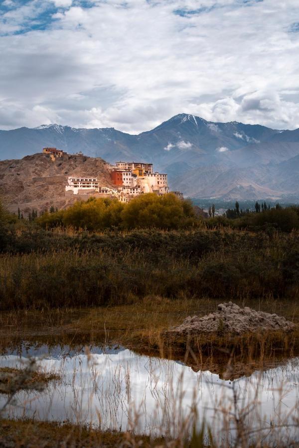 Lha-Ri-Sa Resort Leh Buitenkant foto