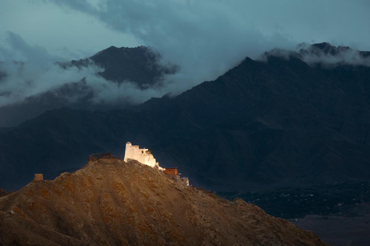 Lha-Ri-Sa Resort Leh Buitenkant foto